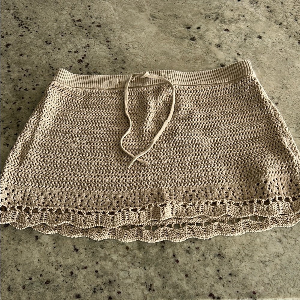 NWT Hollister Crochet Cover-Up Mini Skirt L